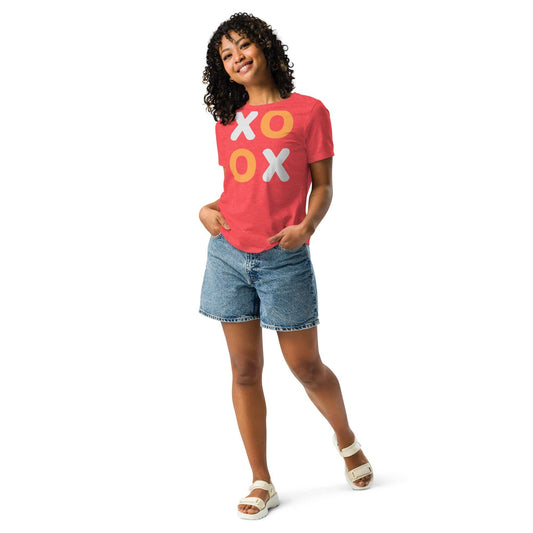 XOXO T-Shirt – Bold Minimalist Kiss & Hug Tee | ccanvas - Women’s Graphic T-Shirt | Ccanvas
