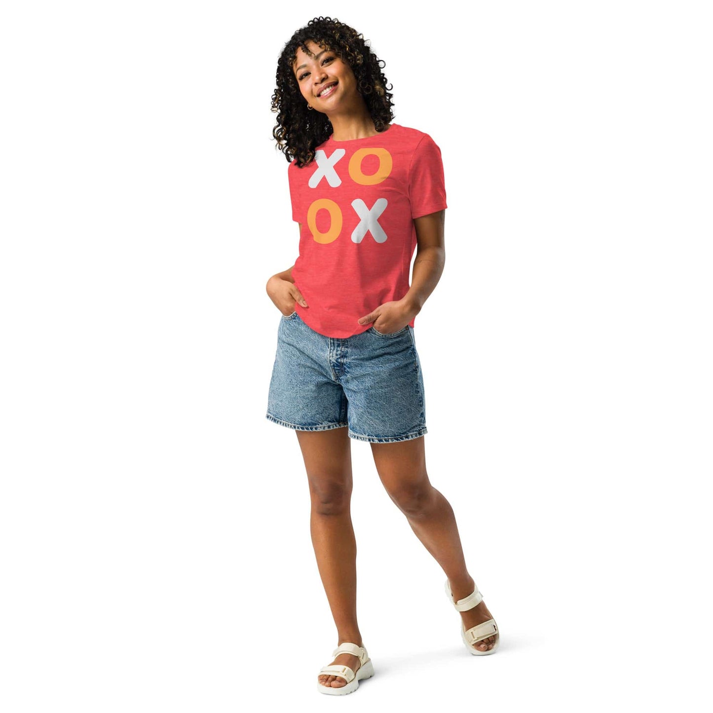 XOXO T-Shirt – Bold Minimalist Kiss & Hug Tee | ccanvas - Women’s Graphic T-Shirt | Ccanvas